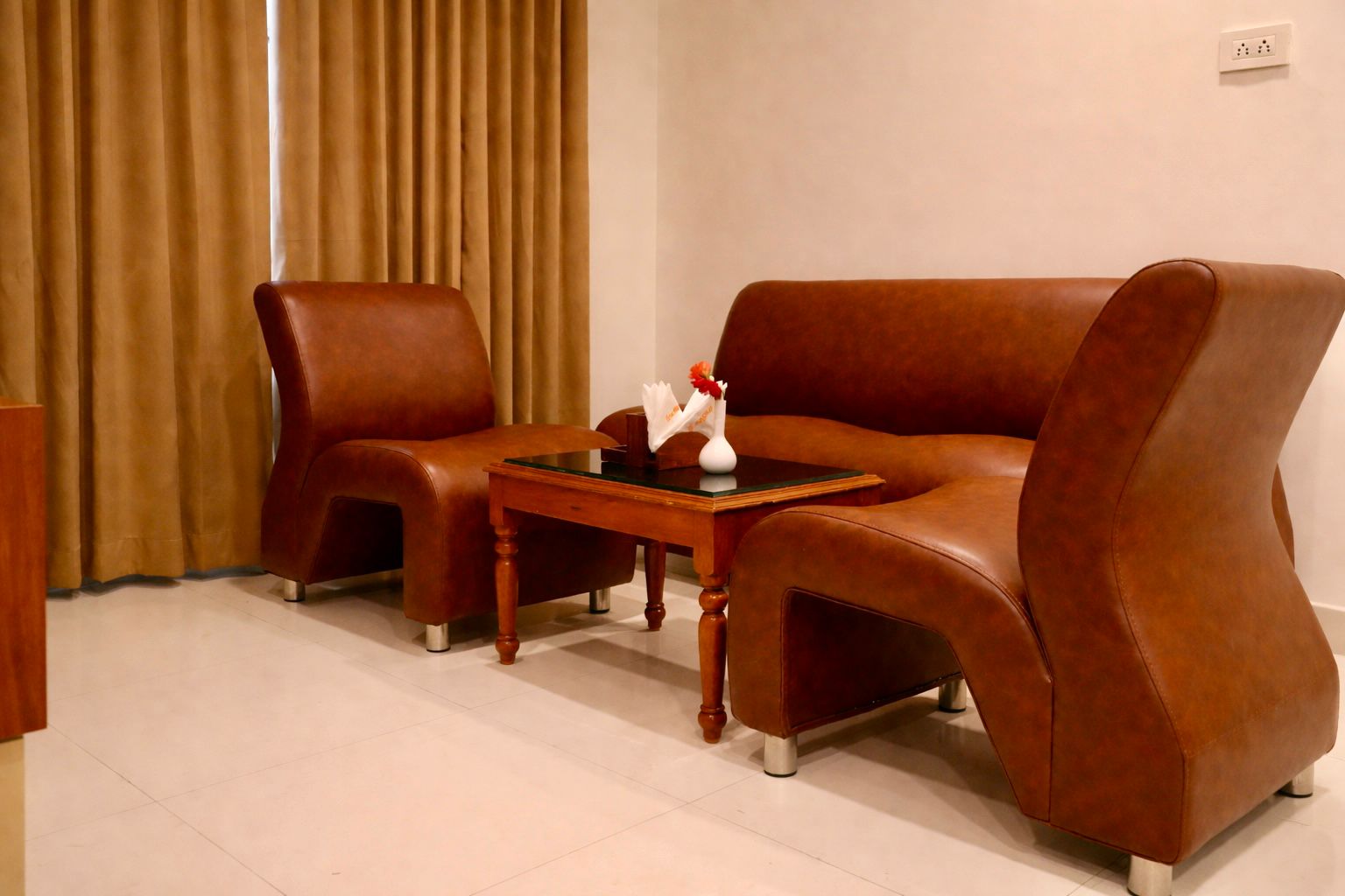Hibiscus 1 banquet hall — intimate gatherings