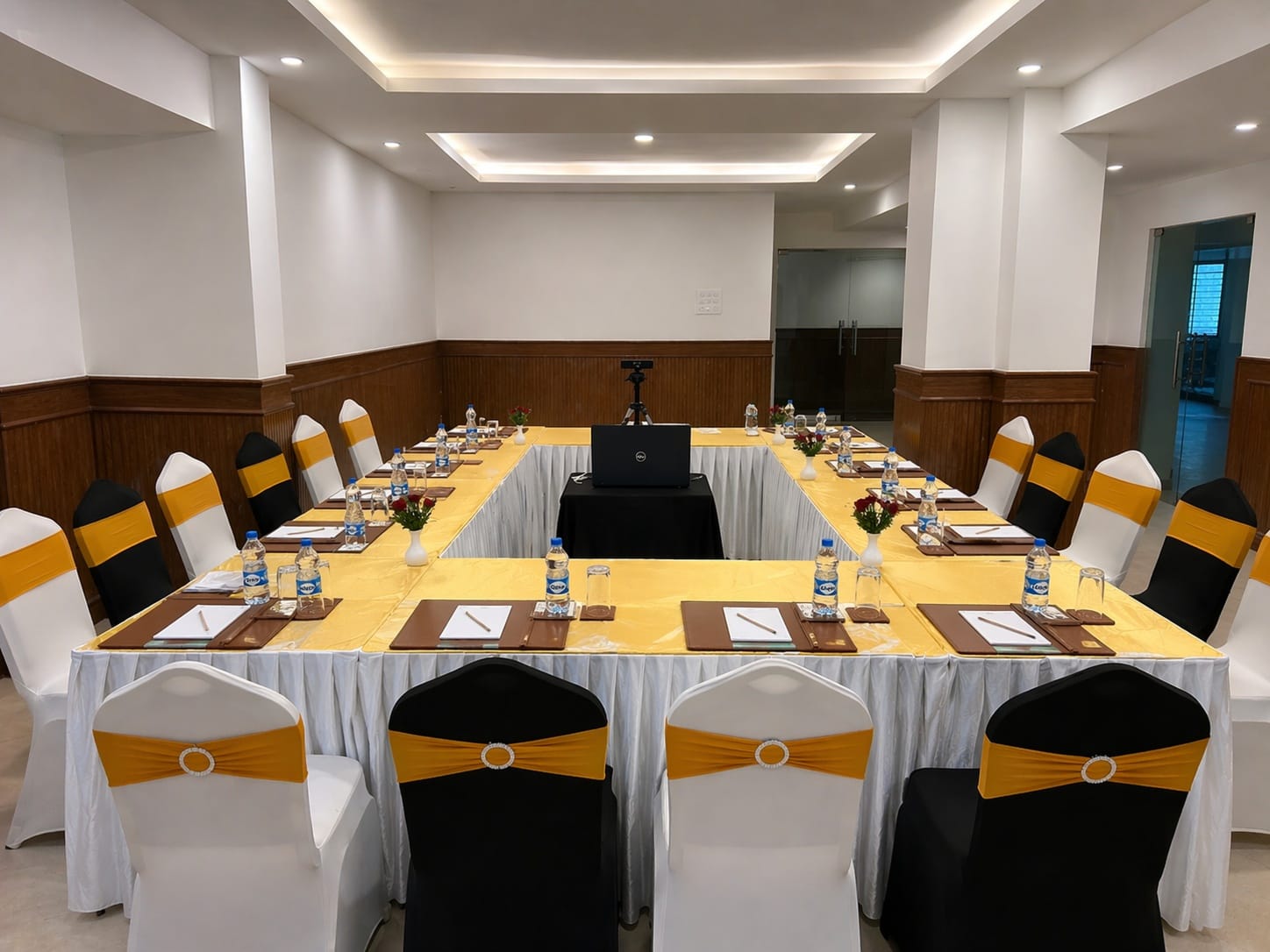 Hibiscus 2 — versatile mid-size event space
